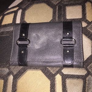 TANO Buckle Trifold Wallet